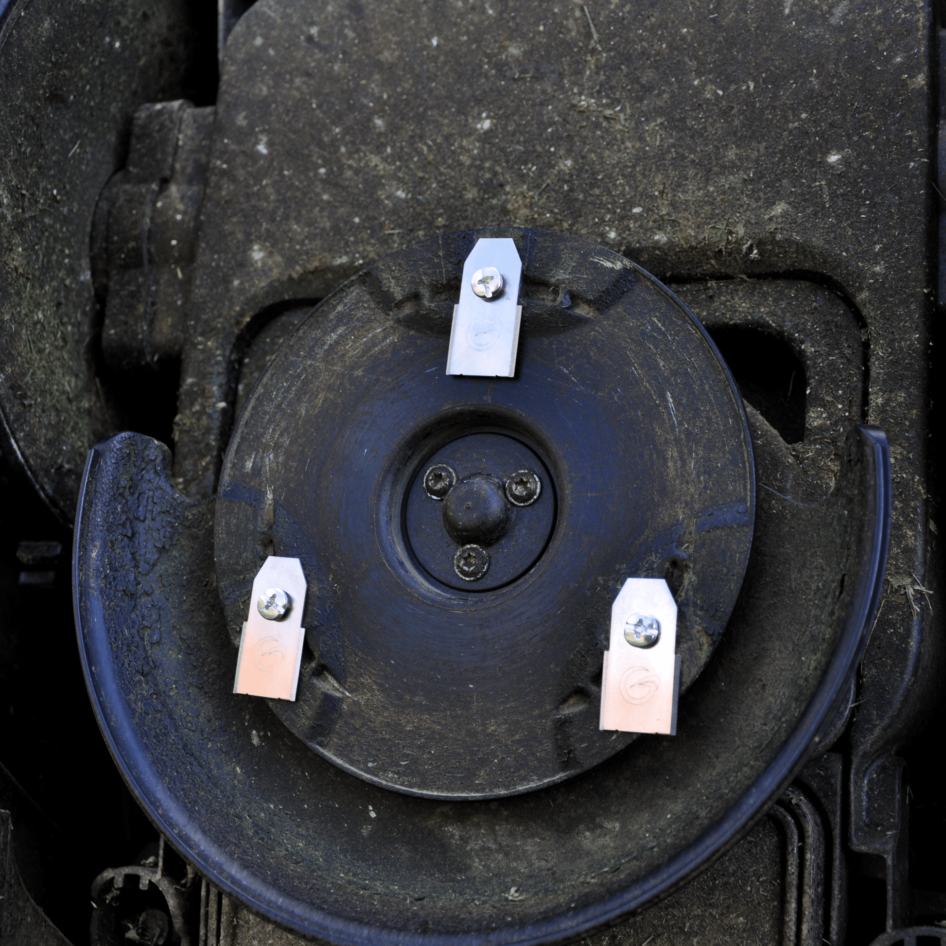 Ersatzklingen für Husqvarna Automower, Gardena & McCulloch Mähroboter - Exact Designs