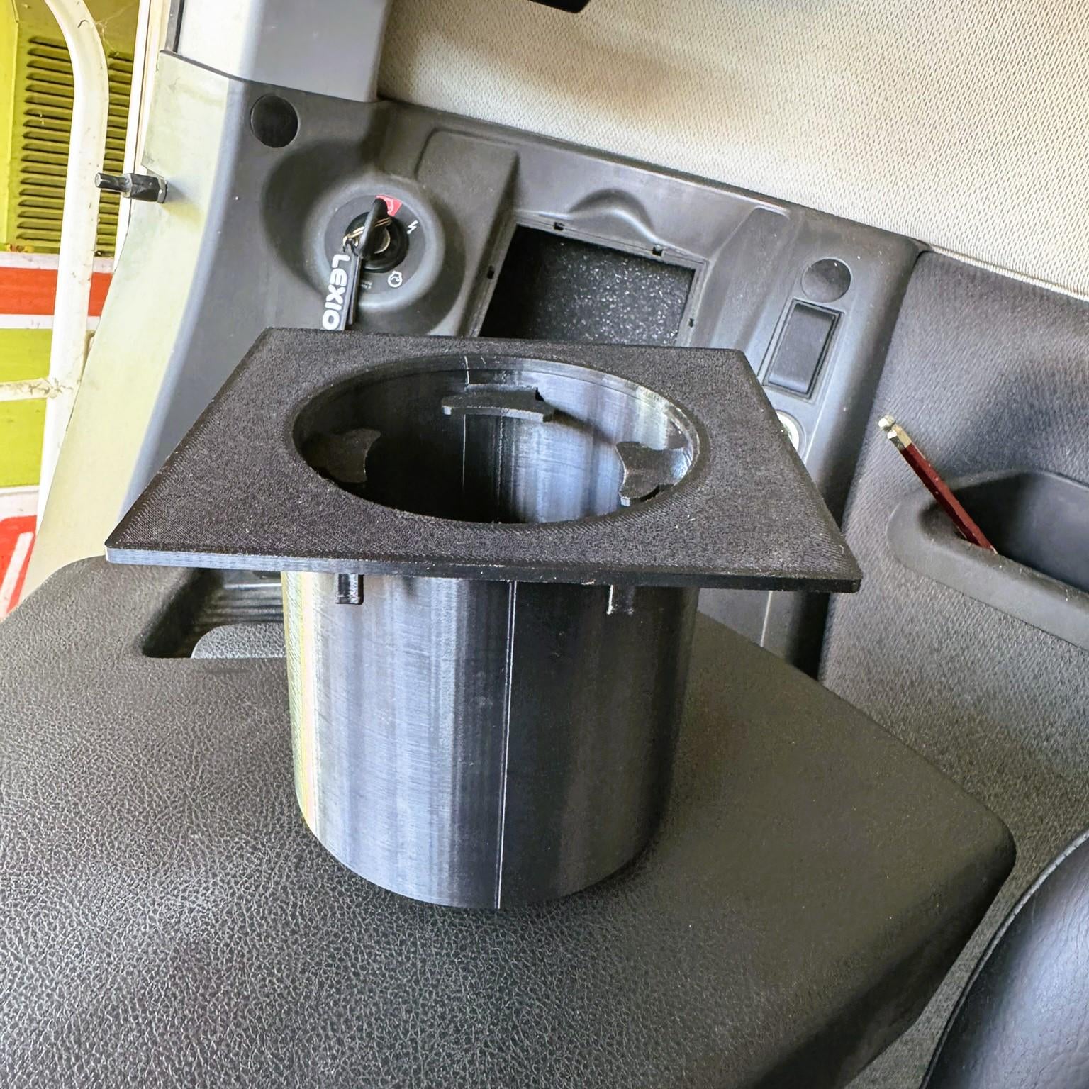 Getränkehalter für Claas Lexion/Tucano Serie (2011–2020) – Plug & Play Installation - Exact Designs