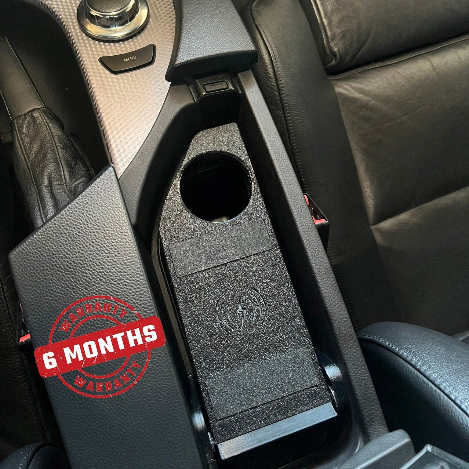 Kabelloses Ladegerät mit integriertem Getränkehalter für BMW 5er Serie (E60/E61) - Exact Designs