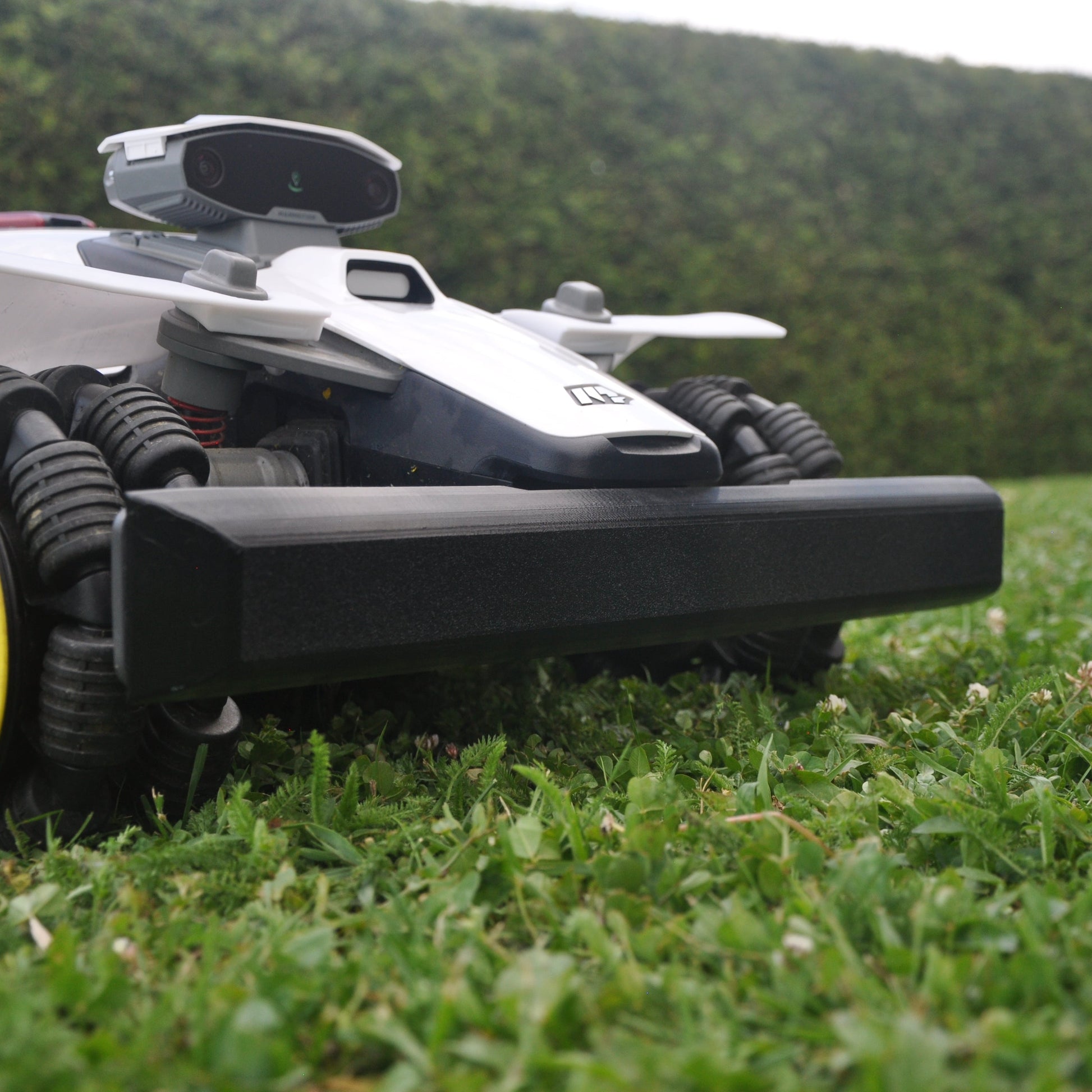 Mammotion Luba Mini – Frontschutz - Exact Designs